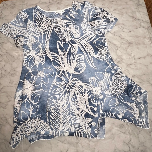 Floral Handkerchief Hem Burnout Blue Gradient Boho Tunic Top Flowy Size S - Picture 5 of 6